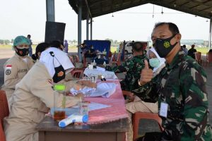 Sambut Peringatan HUT ke-75, TNI AU Donor Darah di Shelter Charlie Lanud Soewondo