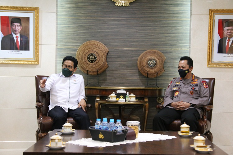 Kapolri Terima Audensi Mendes PDTT di Mabes Polri (2)