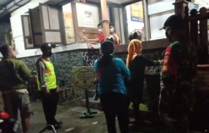 Warung Pak Wid Tidak Luput dari Sasaran Petugas