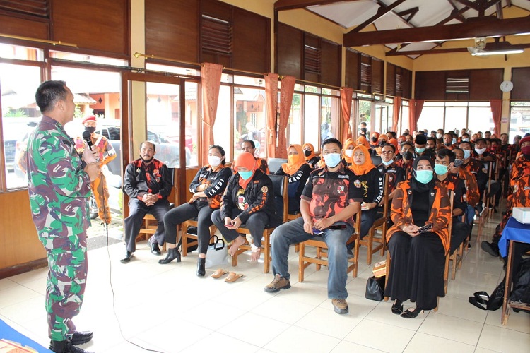 Dandim 0612/Tasikmalaya Menjadi Pemateri dalam Kegiatan "Program Penguatan Ideologi Pancasila"