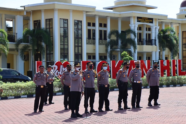 Pelepasan 44 Ekor Sapi dan 4 Ekor Kambing Hewan Qurban