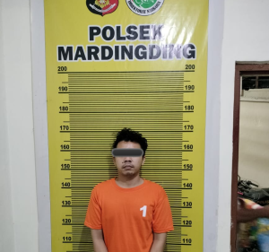 Pelaku Berinisial A(22), Selaku Kepala Toko Indomaret Kab. Aceh Tenggara, Rabu (20/09/2023), (Foto: SK/AL)