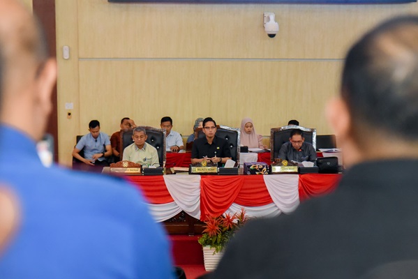 Terima Rekomendasi DPRD atas LKPJ TA 2024, Rico Waas Memotivasi Pemko Medan Memberikan Pelayanan Terbaik